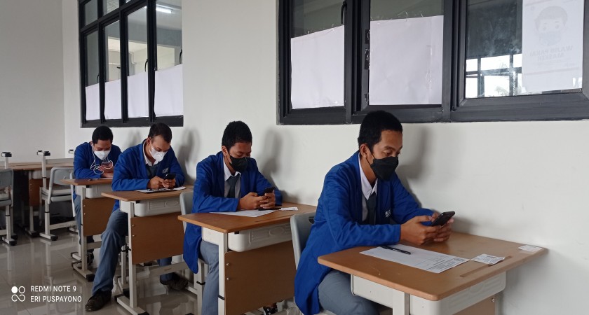 Pelaksanaan Ujian Sekolah Berbasis Komputer (USBK) SMKN 68 Jakarta